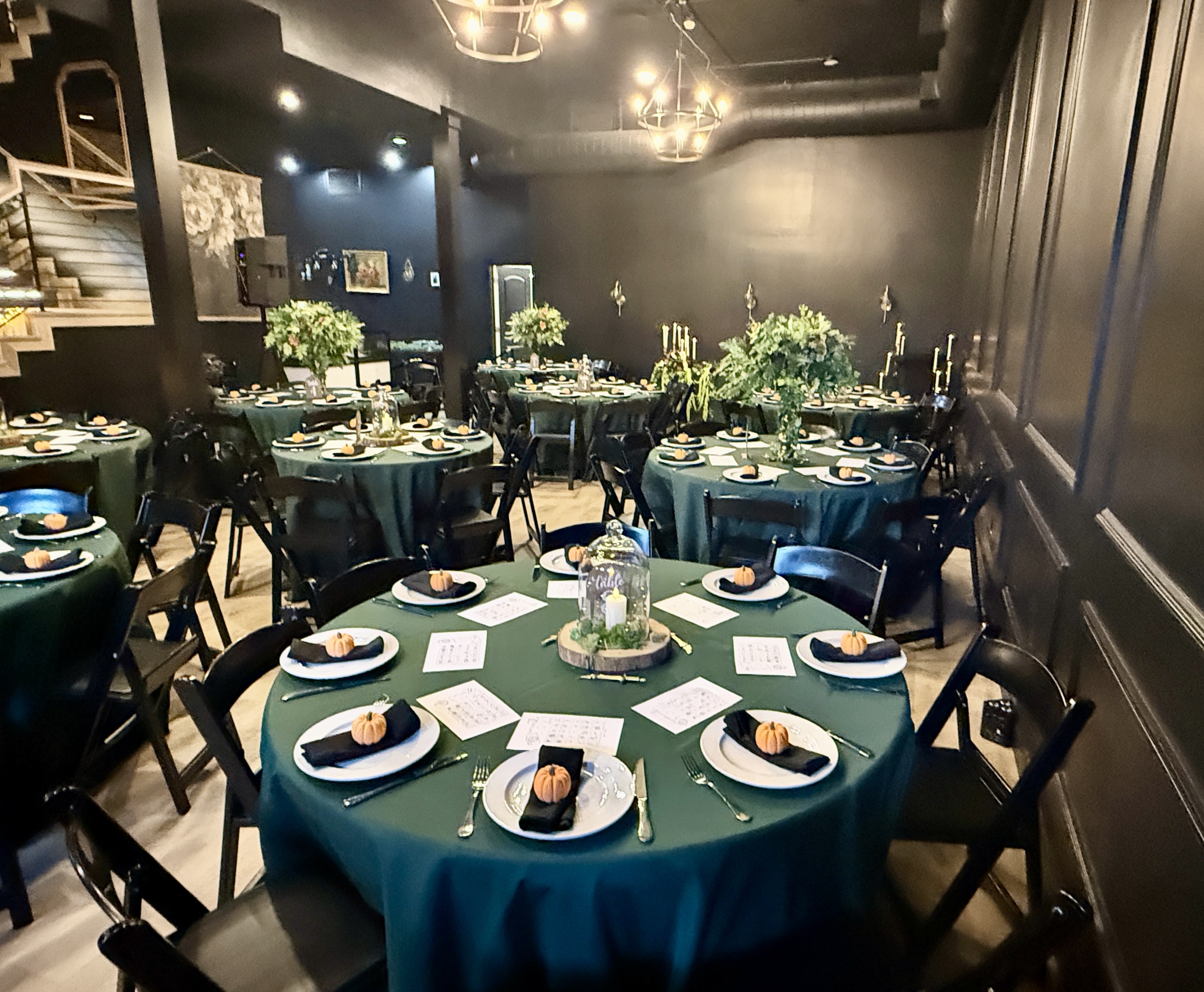 Mahl-Hill Forge Dining